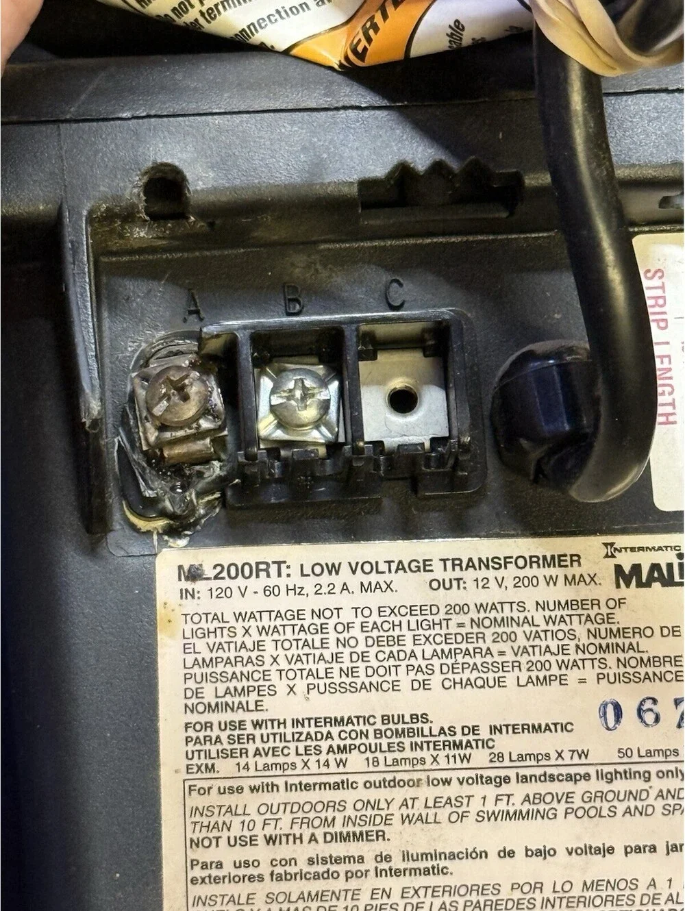 Intermatic Malibu ML200RT 200W Low Voltage Transformer Timer FOR PARTS DAMAGED
